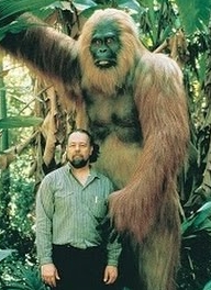Munns and a fake Bigfoot