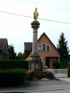 Statue of Mary in Illfurth 